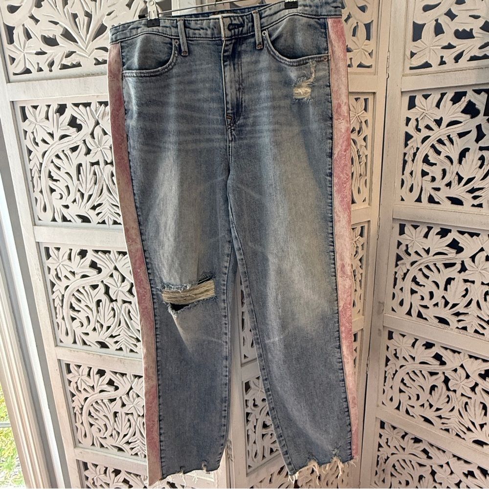 NWT True Religion Light Blue with Pink Accent Denim Jeans Sz 32w